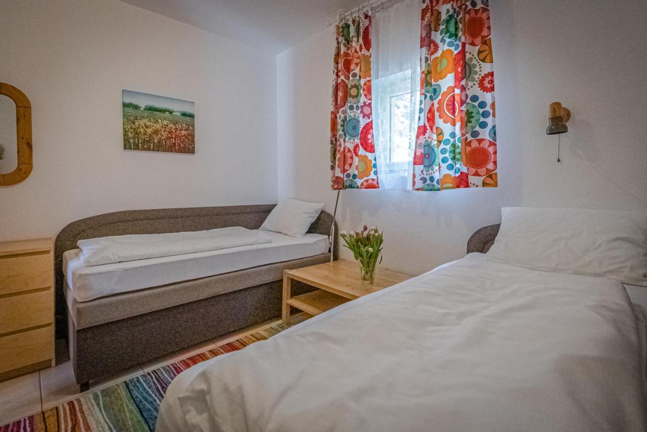 Willa Sunny Garden Pihenohaz Siófok Zewnętrze zdjęcie