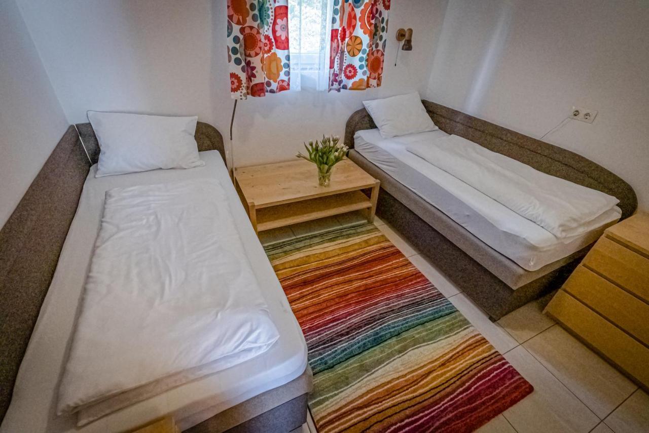 Willa Sunny Garden Pihenohaz Siófok Zewnętrze zdjęcie
