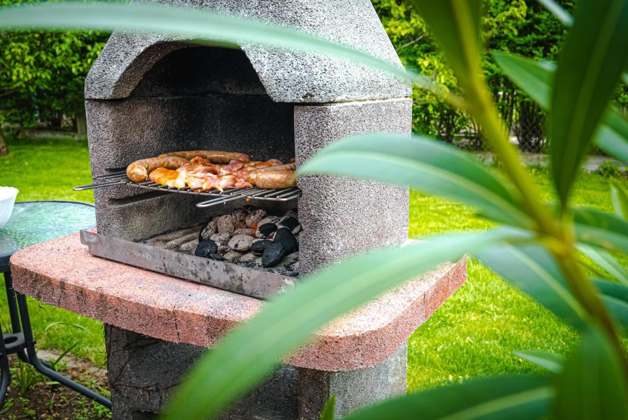 Willa Sunny Garden Pihenohaz Siófok Zewnętrze zdjęcie