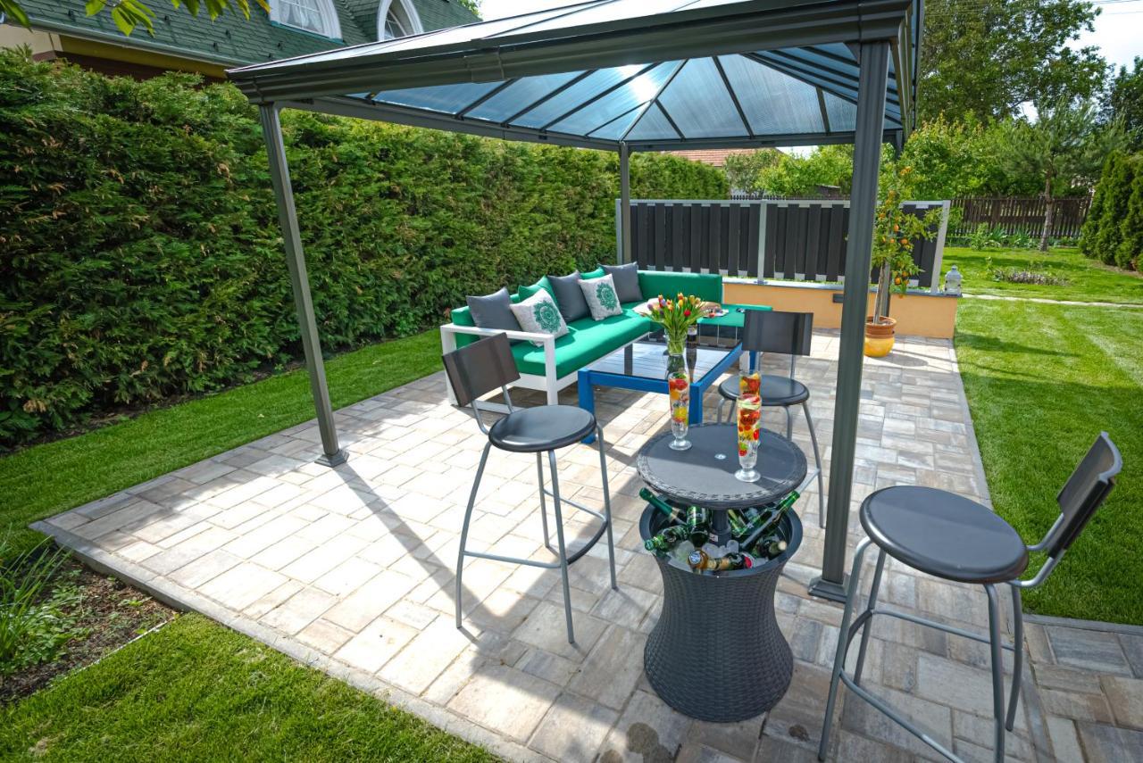 Willa Sunny Garden Pihenohaz Siófok Zewnętrze zdjęcie