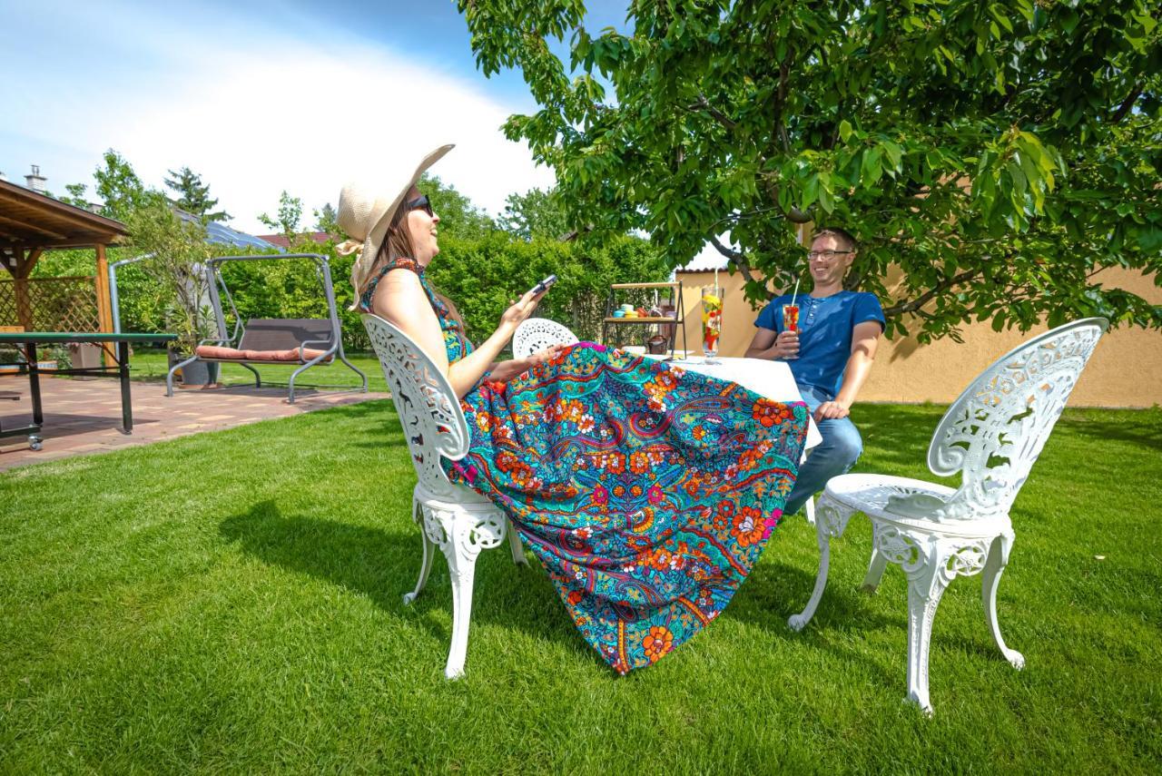 Willa Sunny Garden Pihenohaz Siófok Zewnętrze zdjęcie